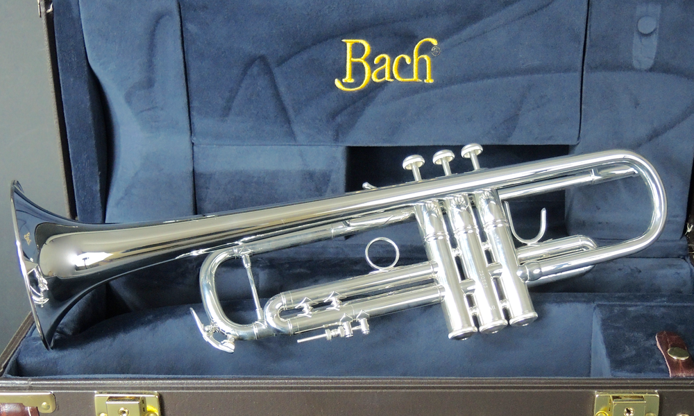 Bb-Trompete Vincent Bach, Stradivarius Serie, Modell LR180-S37 - Brasserie Hamburg Blasintrumente UG