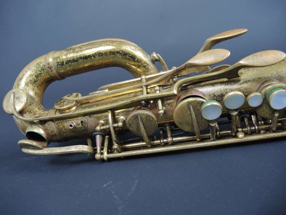 Baritonsaxophon Martin Elkahrt - Brasserie Hamburg Blasintrumente UG 