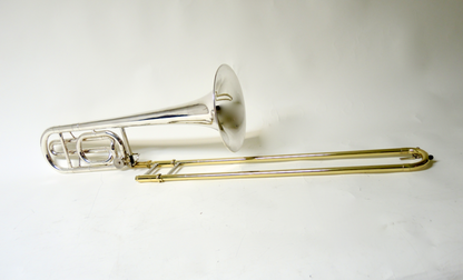 Bb/F Bassposaune Yamaha Mod. 321 - Brasserie Hamburg Blasintrumente UG 