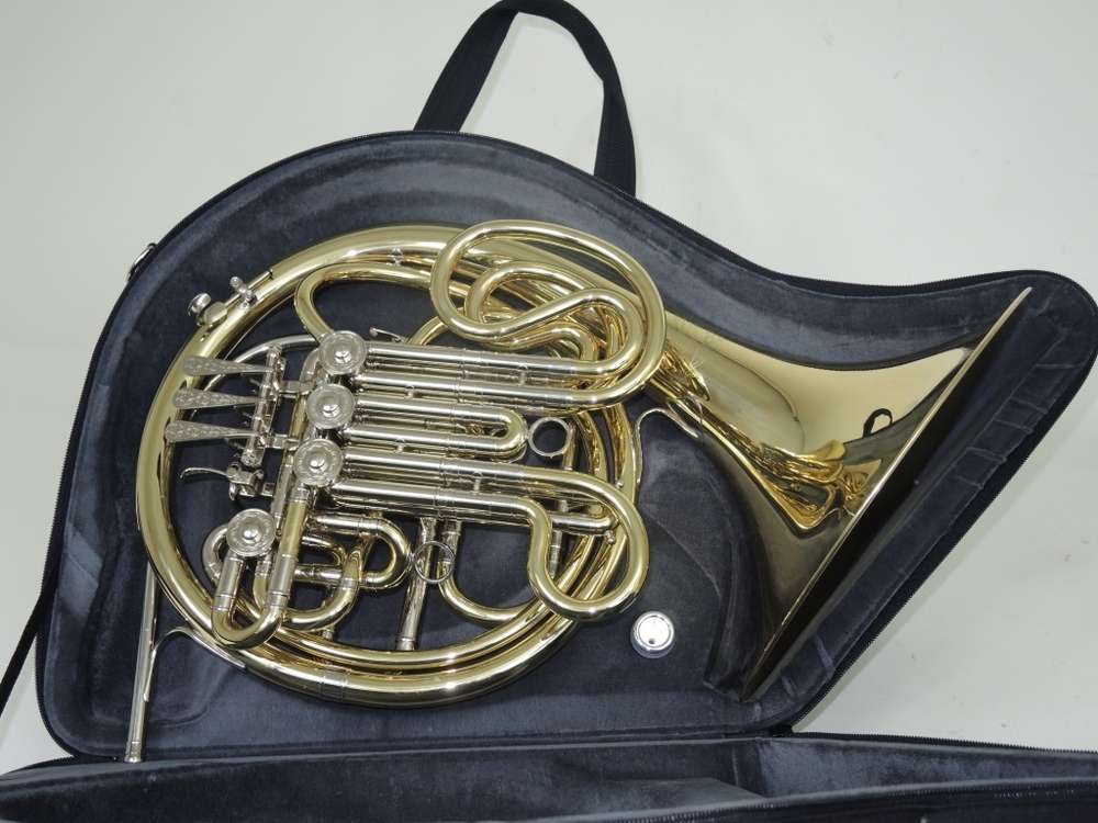 Doppelhorn F/B Cerveny CHR-681F - Brasserie Hamburg Blasintrumente UG 