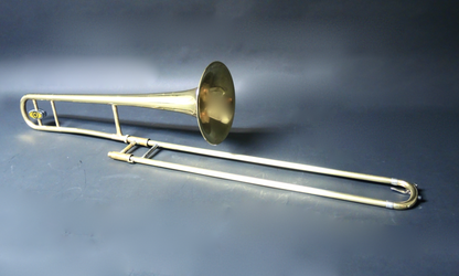 Tenorposaune Holton TR 602 " Colegiate" - Brasserie Hamburg Blasintrumente UG 